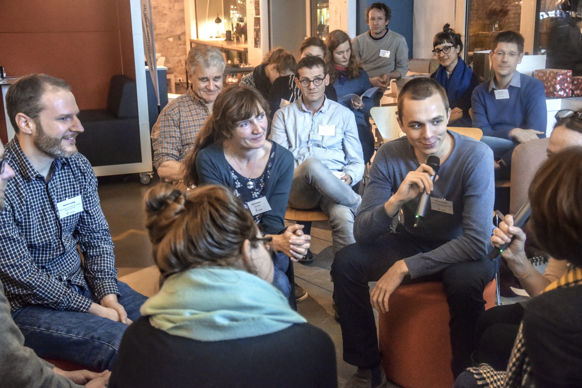 Enlight3974.jpg Enlight3974.jpg